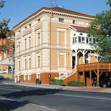 Mertin Hotel 3*